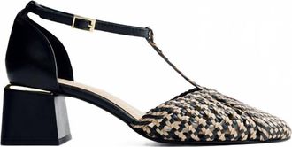 Gioseppo Womens Boyne Braided Leather Heeled Shoes In Black