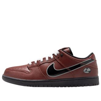 Nike x Limosine Skateboards SB Dunk Low Football HJ4131-200