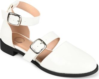 Journee Collection Women & apos;s Constance Medium and Wide Width Flats