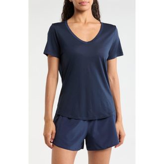 Smartwool Active Ultralite V-Neck T-Shirt in Deep Navy at Nordstrom, Size X-Small