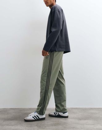 adidas Originals Firebird pantaloni della tuta in silver pebble-Argento