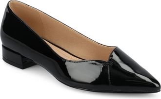 Journee Collection Journee Womens Carmin Medium and Wide Width Dress Flats