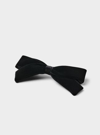 Simons Womens Velvet bow barrette