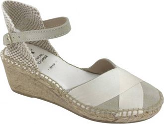 Juncal Aguirre Womens Siena Sandal In Beige