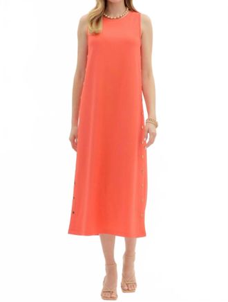 Entro Solid Rib Textured Midi Dress In Orange Red