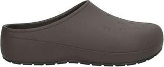 Crocs SCHUHE - Mules & Clogs auf YOOX.COM
