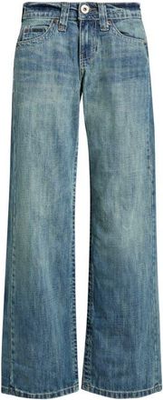BDG Kayla Low Rise Straight Leg Jeans in Vintage Denim Medium at Nordstrom, Size 25 X 32