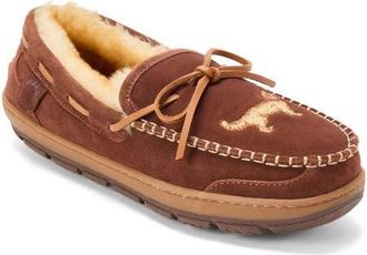 Dearfoams Fireside Forster Genuine Shearling Moccasin in Potting Soil at Nordstrom, Size 12