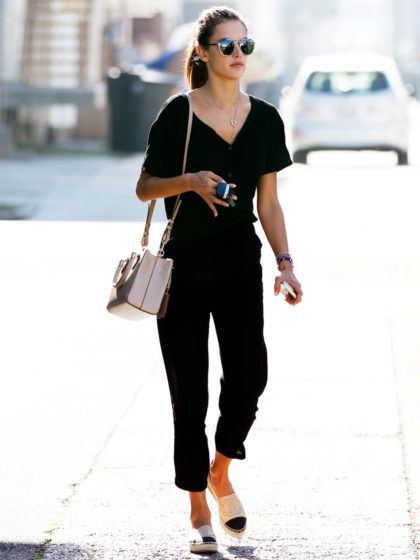 Lezioni di stile da star: come abbinare le espadrillas in città