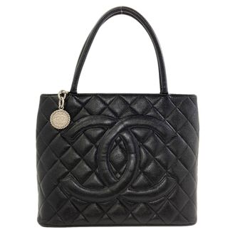 Chanel Black Leather Tote Bag (Pre-Owned)
