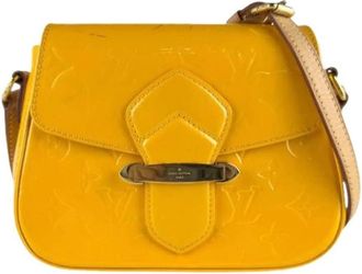 Louis Vuitton Pre-owned Cross Body Bags, female, Yellow, Size: ONE SIZE Pre-owned Monogram Vernis Shoulder Bag
