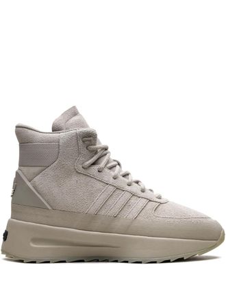 adidas x Adidas Los Angeles Hikers Fear Of God Athletics - Sesame sneakers - men - Suede/Suede/Rubber/Rubber - 9 - Neutrals