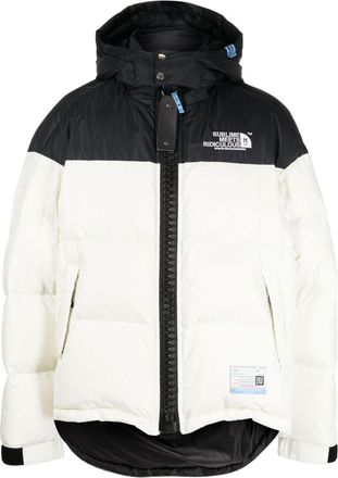 Miharayasuhiro logo-embroidered padded jacket - men - Nylon/Polyester/Polyester/Feather/Down - 46 - White