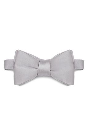 Ermenegildo Zegna Silk Bow Tie in Light Grey Solid at Nordstrom