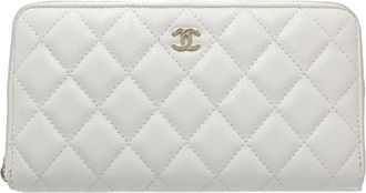 Chanel White Grained Calfskin Long Wallet (Bi-Fold) (Pre-Owned)