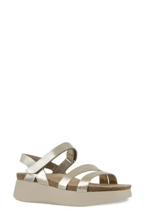 Munro Juniper Sandal in Gold Metallic at Nordstrom, Size 10.5