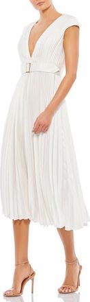 Mac Duggal Pleated Cap Sleeve Belted A-Line Midi Dress in White at Nordstrom, Size 10