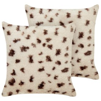 Beliani Beliani - Conjunto De 2 Cojines De Piel Sint&eacute;tica Peludos Suaves 45 X 45 Cm Beige Claro Kasra