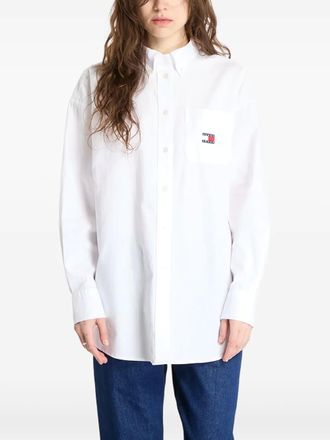 Tommy Jeans badge-appliqué shirt - women - Organic Cotton/Cotton - M - White