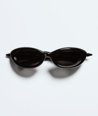 Bottega Veneta Sardine Oval Sunglasses - Black - Unisex - U