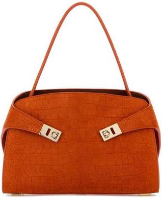 Ferragamo Orange Suede Medium Hug Soft Shoulder Bag Lightsienanaturalerstlightsiena Borse A Mano