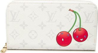 Louis Vuitton White Pvc Long Wallet (Bi-Fold) (Pre-Owned)