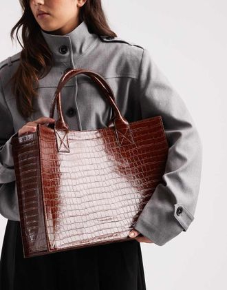 Asos Borsa shopping strutturata effetto coccodrillo marrone cioccolato