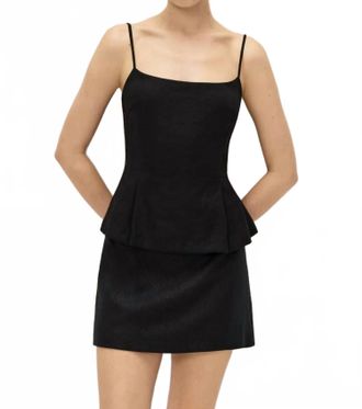 Elodie Ellery Sleeveless Peplum Top In Black