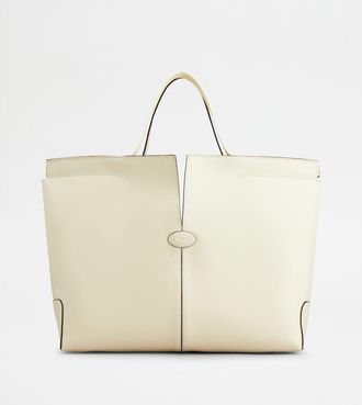 Tod's Tods Di Bag Folio in Leather Medium