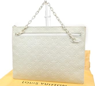 Louis Vuitton Pochette A4 Monogram Taurillon Leather White Leather Bag (Pre-Owned)