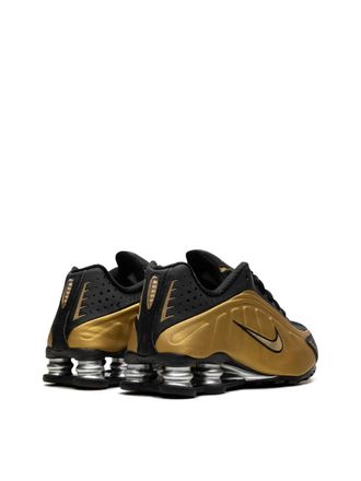 Nike Shox R4 Sneakers - Gold