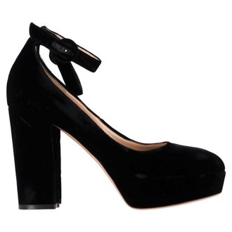 Gianvito Rossi Gianvito Rossi Mary Jane Pumps in Zwart Suède