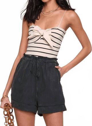 Heartloom Womens Sabine Short In Black