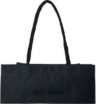 Issey Miyake logo twin handles tote bag - women - Paper - One Size - Black