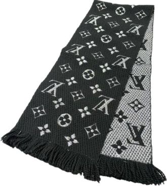 Louis Vuitton Pre-owned Scarves, female, Black, Size: ONE SIZE Pre-owned Shawl