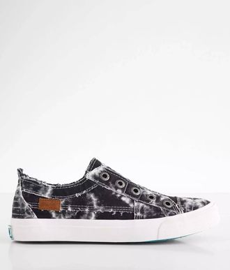 Blowfish Womens Play Sneaker In Shadow Tie Dye