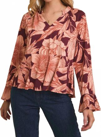 Gilli Clarissa Floral Flare Long Sleeve Top In Burgundy