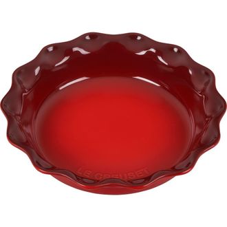 LE CREUSET Heritage 9-Inch Stoneware Pie Dish in Cerise at Nordstrom