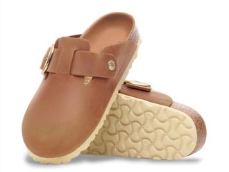 Birkenstock Womens Boston Big Buckle Leather Clog In Cognac