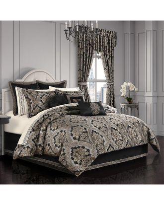 Five Queens Court Harriman Comforter Set