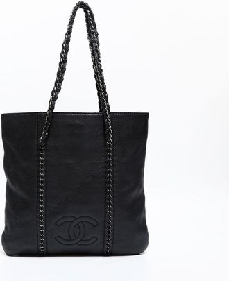 Chanel Black Tote Bag (Pre-Owned)