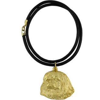 OEM Pequin&eacute;s: Un Collar Con Un Perro En Una Caja De Regalo, Un Colgante Ba&ntilde;ado En Oro Para Un Amante De Los Perros, Una Impresionante Pieza De Joyer&iacute;a De 