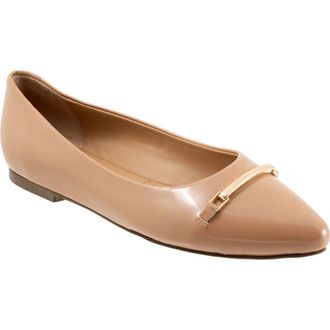 Trotters Everly Bit Flat in Beige Patent at Nordstrom, Size 10.5