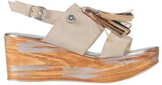 Byblos Mules & Clogs