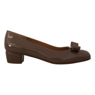 Ferragamo Dames, Schoenen, Bruin, Maat: 35 EU