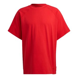 adidas Blue Version Essentials Tee Better Scarlet IA2445
