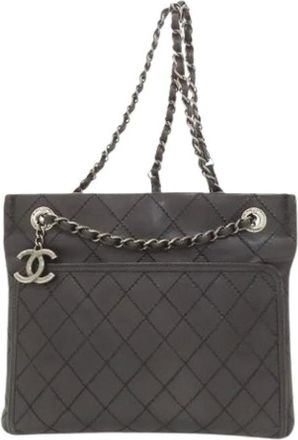 Chanel Pre-owned Shoulder Bags, female, Black, Size: ONE SIZE Pre-owned Vintage Shoulder Bag