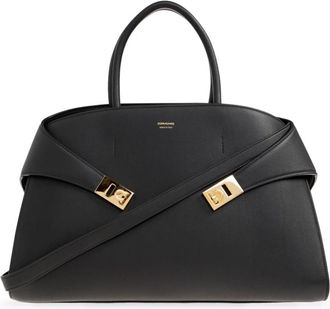 Ferragamo Hug Medium Leren Handtas - Dames - Handtassen - Zwart - ONE Size - Leer - Tassen