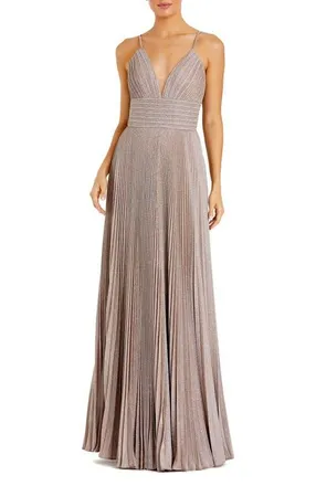 Women's Mac Duggal Dresses - up to −56% | Stylight