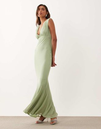 Asos Vestito lungo a sirena verde salvia con scollo a V